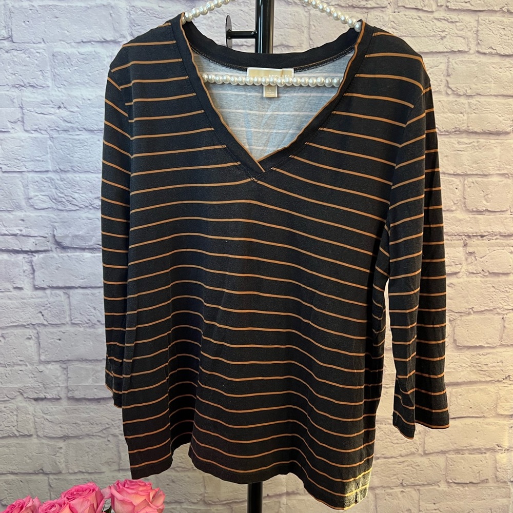 MICHAEL Michael Kors V Neck Long Sleeve Black and Gold Striped Top - Size Laege